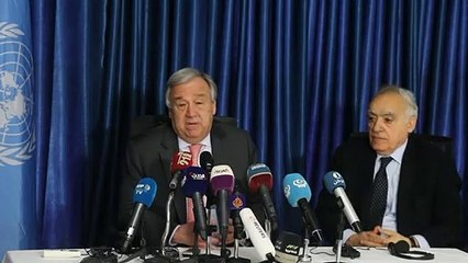 Fuerzas del mariscal Haftar bombardean suburbio de Trípoli