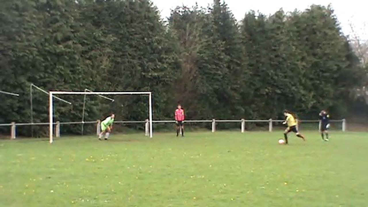 Coupe de district ( 8 ème de finale 06 avril 2019 ) GJ Plomelin Pluguffan : tir au but Valentin 4-3