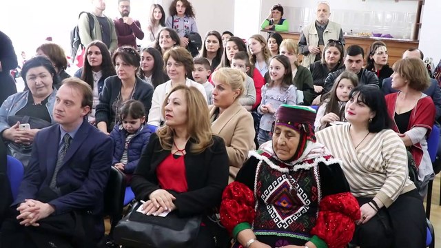 Gürcistan'da Türk ve Gürcü geleneksel 'bez bebekleri' sergisi - TİFLİS