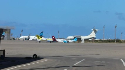 리비아 트리폴리 미티가 국제공항 공습으로 운항 중단 / YTN