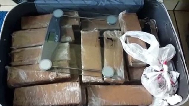 Homens são detidos com 20 kg de maconha