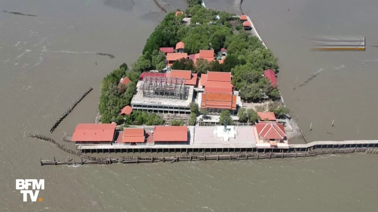 Ce temple était autrefois au cœur d’un village. En Thaïlande, les côtes sont rongées par la mer