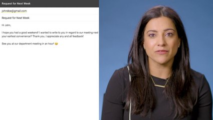 Reshma Saujani wants you to send an email with typos and promises nobody will care.