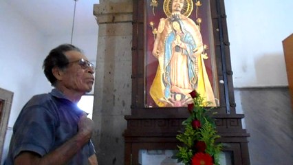 Plegaria ante el altar de Juan Diego. Zapopan -Jalisco