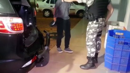 Jovem é detido pelo Pelotão de Choque em ação na Rodoviária