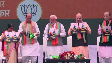 Modi woos voters ahead of Indian election