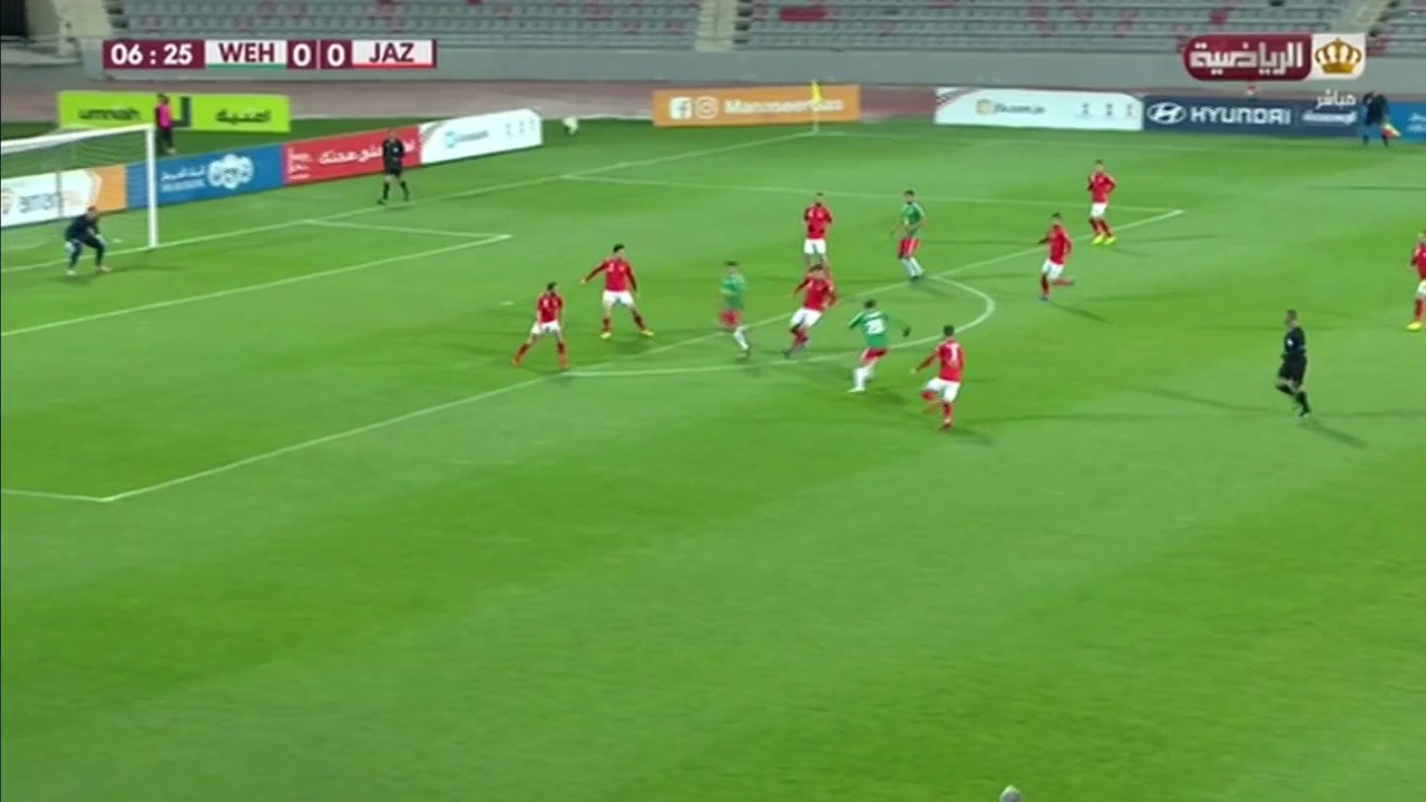 الوحدات يتفوق على الجزيرة ويحرمه من صدارة دوري المناصير الأردني