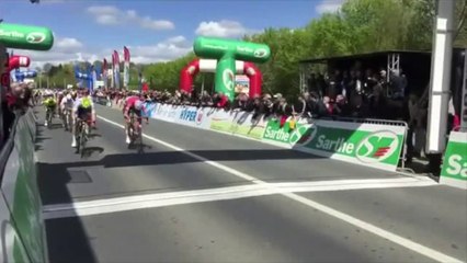 Cyclisme - The victory of Mathieu VAN DER POEL on the 1st stage of the Circuit de la Sarthe