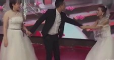 Eski Sevgilisinin Evlendiğini Duyan Genç Kadın Gelinlikle Düğünü Bastı