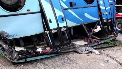 Tarım İşçilerini Taşıyan Otobüs Devrildi: 1 Ölü, 12 Yaralı