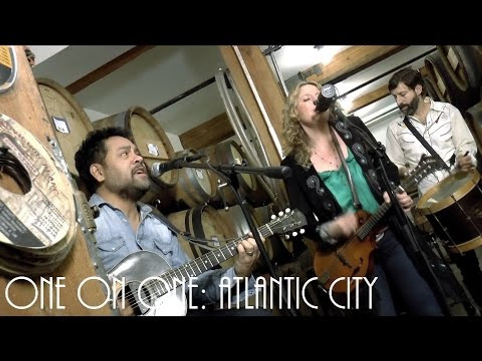 ONE ON ONE: Amy Helm - Atlantic City February 4...