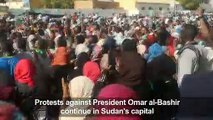 Sudan police orders forces not to intervene against protests