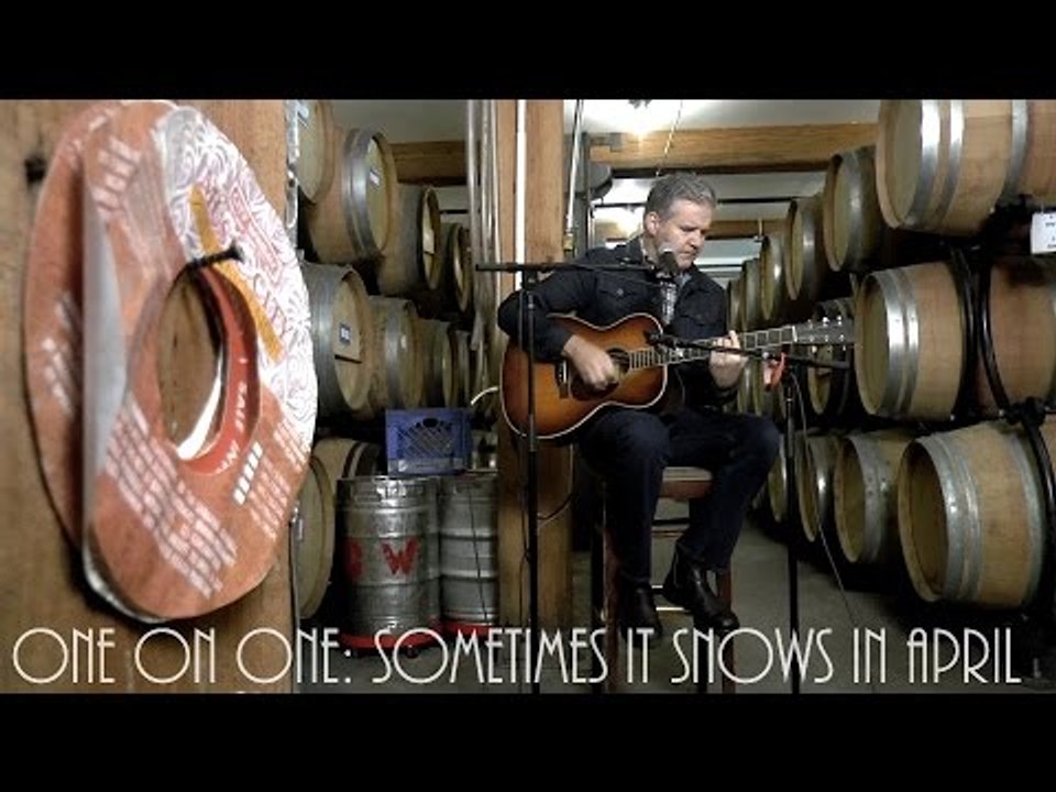 ONE ON ONE: Lloyd Cole - Someimes It Snows In April (Prince) July 9th, 2016 City Winery New York