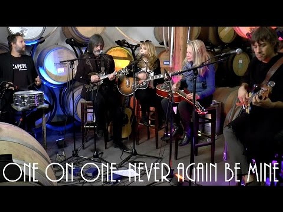 ONE ON ONE: Larry Campbell & Teresa Williams - Never Again Be Mine 1/18/17 City Winery NY