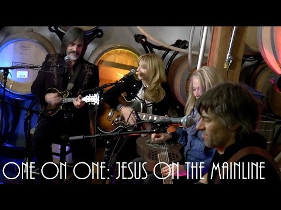 ONE ON ONE: Larry Campbell & Teresa Williams - Jesus On The Mainline 1/18/17 City Winery New York