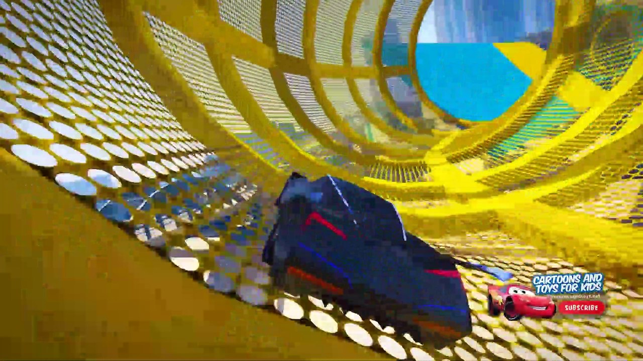 CARS 3 CITY PARKOUR BEST LAP CHALLENGE (Lightning Mcqueen vs Jackson Storm)