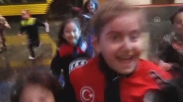 Engin Gönüllüler Korosu , Türk Polis Teşkilatının Kuruluş Yıl Dönümünde Sahne Aldı