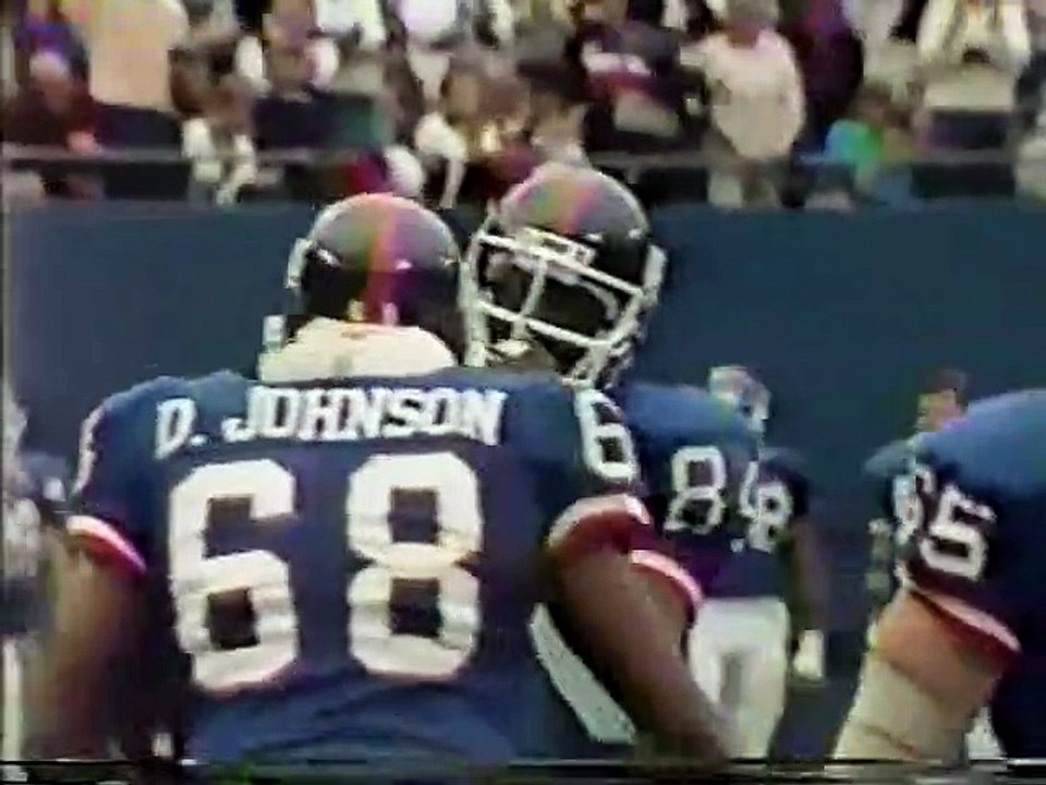 TD pass to Mowatt