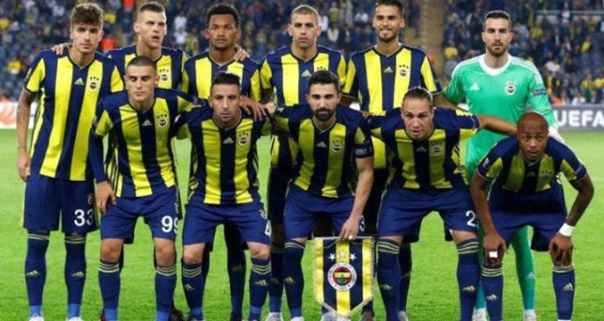 Fenerbahçeli Futbolcu Neustadter, Başakşehir'e İmza Attı