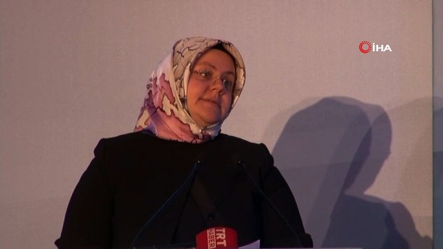 Aile, Çalışma ve Sosyal Hizmetler Bakanı Selçuk: 'Ocak ayından bugüne yaklaşık 300 bin kişiyi İŞKUR aracılığıyla özel sektörde işe yerleştirdik. Bu sayının ne mutlu ki 3'te biri kadınlarımız, yine 3'te biri de gençlerimiz'