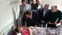 محافظ شمال سيناء يزور مصابي حادث الشيخ زويد بمستشفى العريش