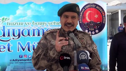 Emniyet Müdürü kürsüde konuşurken babasını aradı