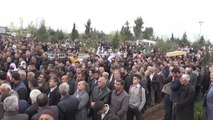 Anadolu Otoyolu'nda Tırla Minibüsün Çarpışması - 5 Kişinin Cenazesi Kızıltepe'de Toprağa Verildi -...