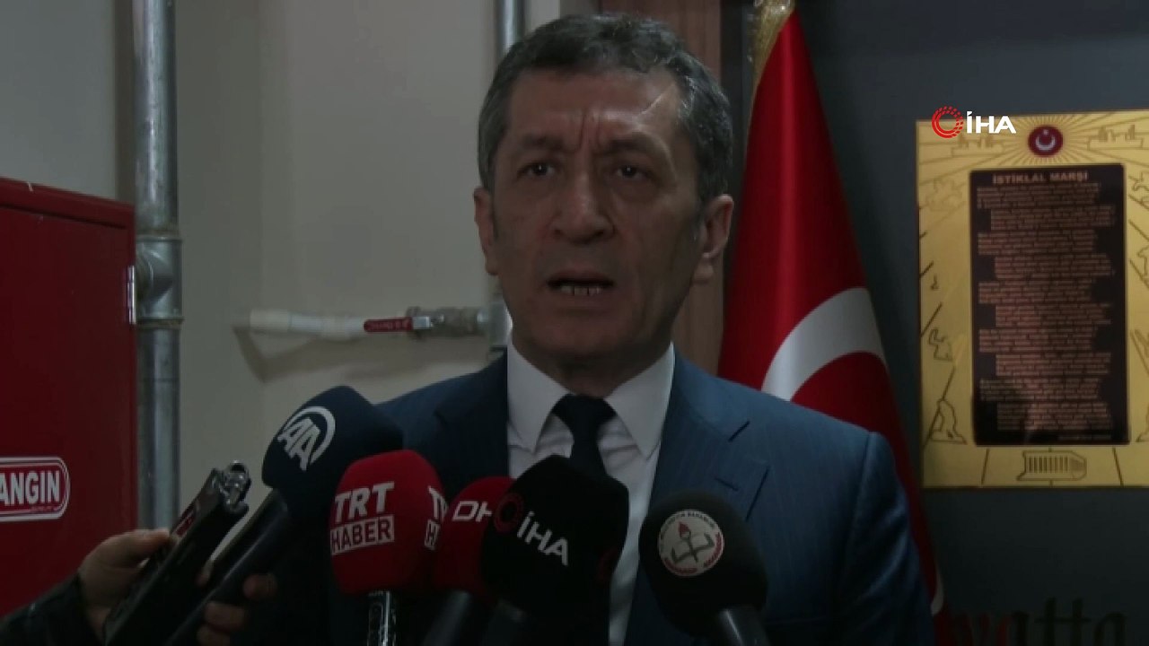 Milli Eğitim Bakanı Selçuk: 'Mavi Balina ve Momo oyun değil siber saldırıdır'