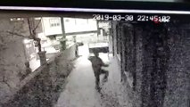 İstanbul'dan gelip Kocaeli'deki evlere dadanan 'Örümcek Adam' çetesi kamerada