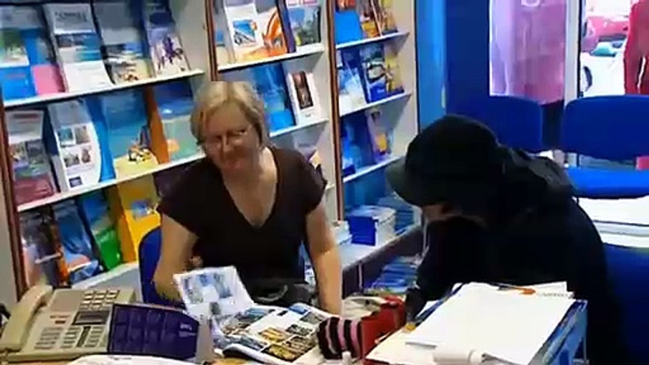 How Clean is Your House - S04E08