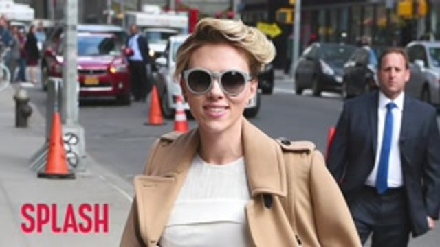 Scarlett Johansson Slams Paparazzi As 'Criminal Stalkers'
