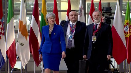 Theresa May arrives in Brussels for EU summit