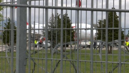 Wie im Krimi: 2 Millionen erbeutet, Leiche aus dem Auto geworfen