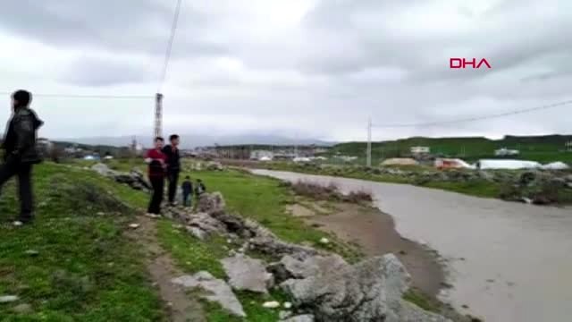 Batman Hayriye Hemşire, Boşanma Aşaması Nedeniyle Ağrı'ya Tayin Olmuş