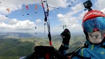 Racing Paragliders Enjoy Scenic View