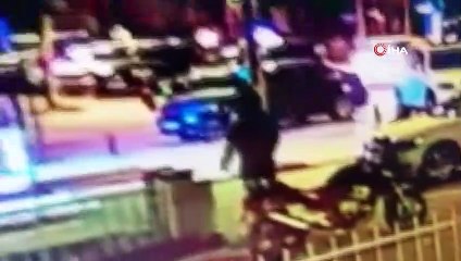 ) Ataşehir’de motosiklet çalan hırsızlar kamerada