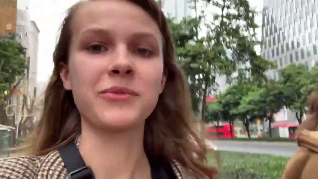 Daily vlog/China is totally different from Western countries, and the people here are very enthusiastic! Building is completely and the West is not a style!