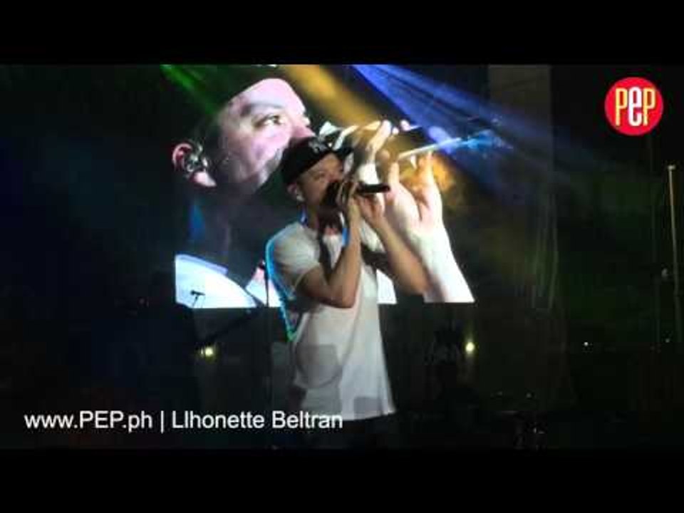 Bamboo sings "214"