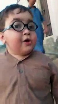 PICHE DEKHO PICHE PATHAN KA BACHCHA