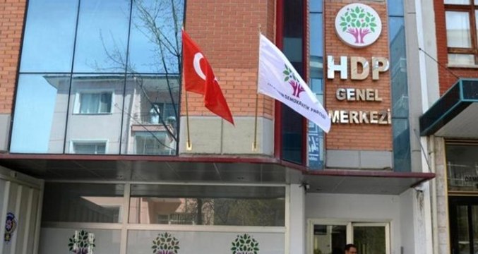 Son Dakika! YSK'nın KHK'li Başkanlarla İlgili Kararı HDP'yi Harekete Geçirdi: Seçimlerin Yenilenmesi İsteyeceğiz