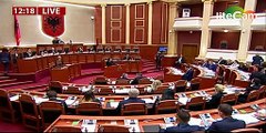 Video/ Rudina Hajdari-deputetit të PS: Zoti Palla, mos na jepni leksione