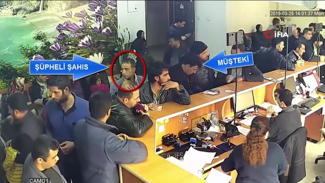 Noter faresini güvenlik kameraları yakalattı...Hırsızlık anları kamerada