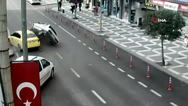 Şanlıurfa'daki Zincirleme Kaza Anı Güvenlik Kamerasında