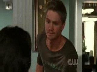 ONe tree hill 5x01 Lucas and nathan