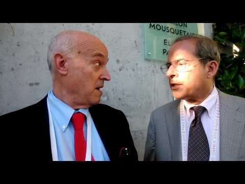Ubaldo with Steve Flink talk about men's semifinals at Roland Garros