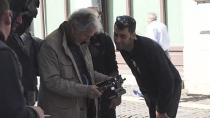 Grecia subvenciona película de Costa Gavras sobre polémico libro de Varufakis