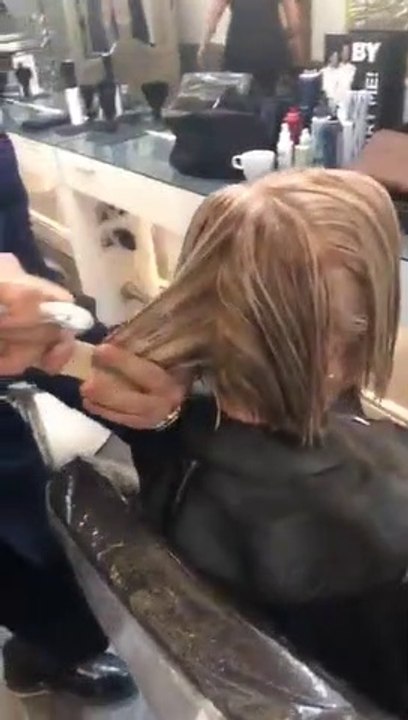 How to cut a Quick Layered Bob Haircut Tutorial - One Length Layered Haircut