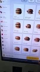 Jovens descobrem falha e comem à borla no McDonald’s