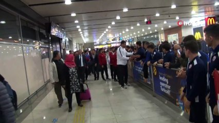 Serbest Güreş Milli Takımı, İstanbul'a geldi