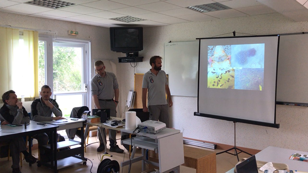 En stage à l’Aquascole avec les techniciens de l’Agence française de biodiversité
